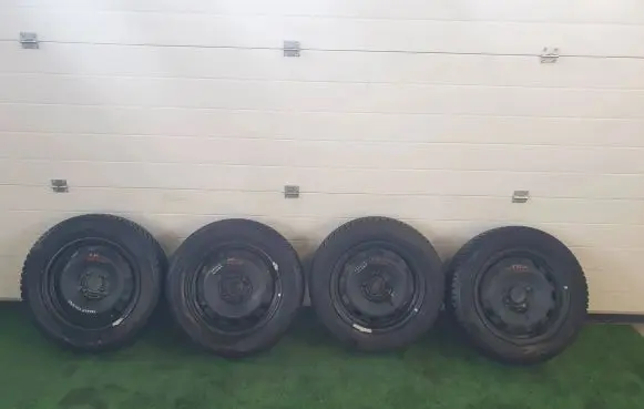 Ford Turneo Courier R15 steel rim 