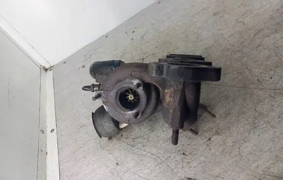 Ford Galaxy Turbo 036253014713673-6