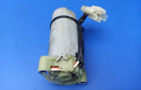 BMW 7 E65 E66 Seat adjustment motor 1158201 0130002588