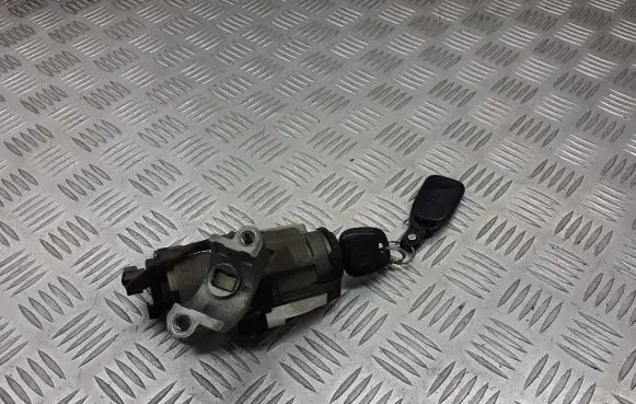 Toyota Yaris Ignition lock 89783-0D010