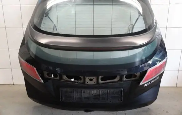 Honda Civic Truck tailgate 