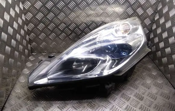 Nissan Leaf I (ZE0) Headlight/headlamp