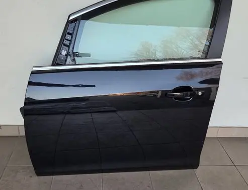 Opel Astra J Front door 