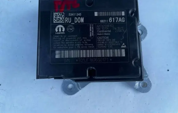 Chrysler Pacifica Airbag control unit/module 68211617AG 53411245 A2C92598102