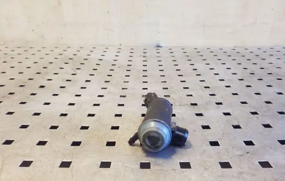 Subaru Outback Windscreen/windshield washer pump