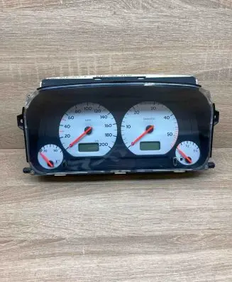 Volkswagen Golf III Speedometer (instrument cluster) 1H0919865B 6160633150