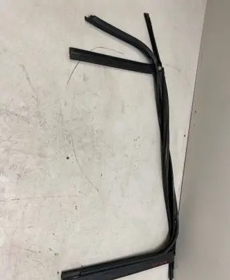 Tesla Model X Rubber seal rear door 148404100