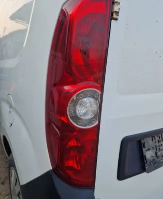 Rear/tail lights