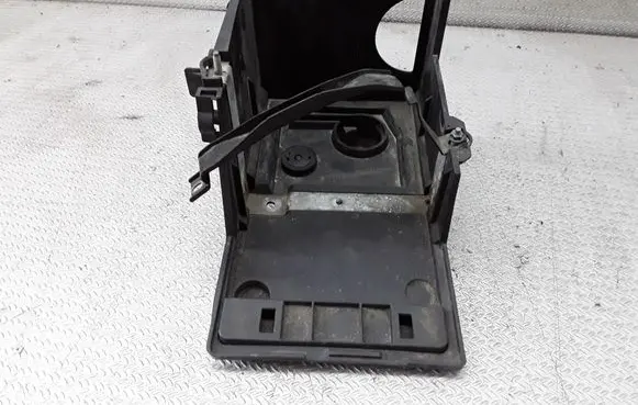 Volvo S40 Battery tray 