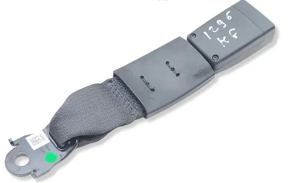 Chevrolet Trax Rear seatbelt buckle 19B25B 1PEA0153