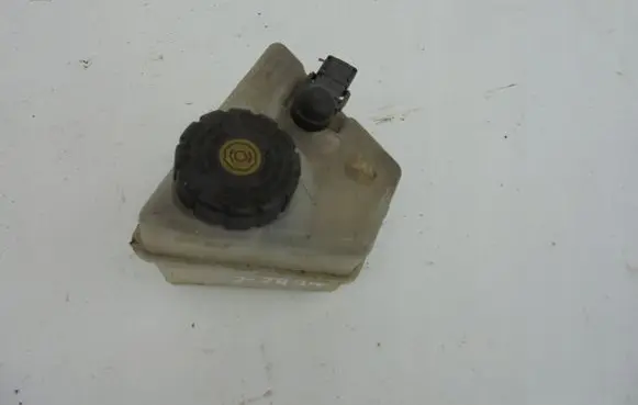 Mercedes-Benz C W202 Master brake cylinder