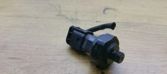 Air conditioning (A/C) pressure sensor