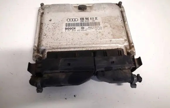 Audi A3 S3 8L Engine control unit/module 038906019de 0281010469
