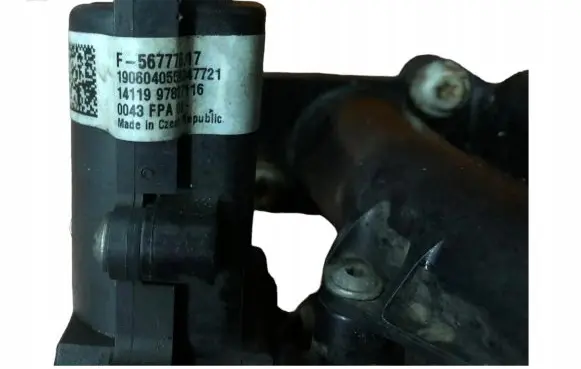 Volkswagen PASSAT B8 Thermostat/thermostat housing