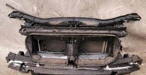 BMW X1 E84 Front bodywork piece 