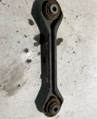 BMW 1 E81 E87 Rear upper control arm/wishbone 6763473