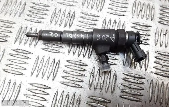 Peugeot 206 Fuel injector 0445110075