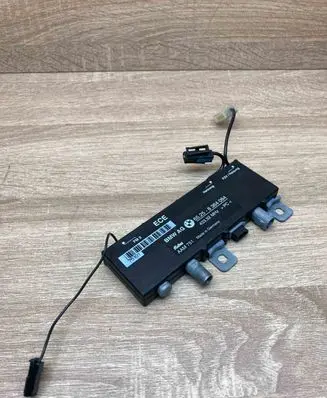 BMW 5 E39 Antenna control unit 8364084