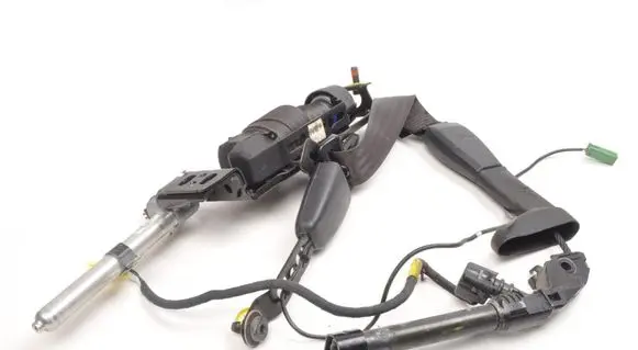 Volvo V50 Front seatbelt 30661788