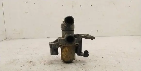 BMW 3 E36 Coolant heater control valve 1147412052 1387846