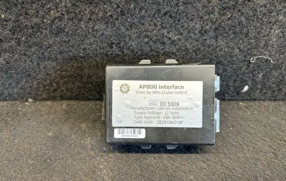 Land Rover Discovery 3 - LR3 Cruise control unit/module Kba90864