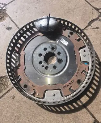 Nissan X-Trail T32 Flywheel 123117587R