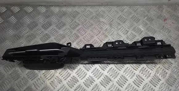 KIA Niro Dash center air vent grill 84760AT900