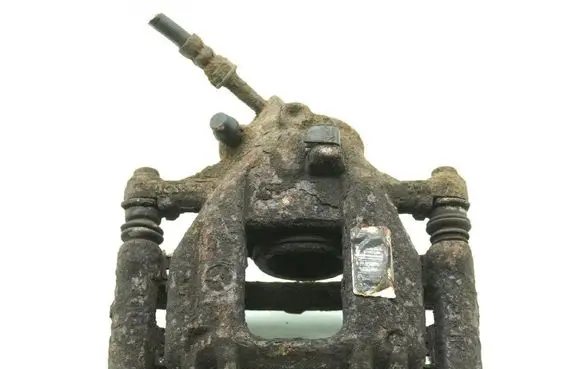 Rear brake caliper