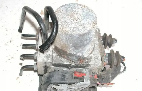 Audi A4 S4 B8 8K ABS Pump