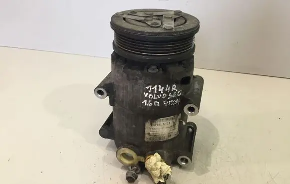 Volvo S60 Air conditioning (A/C) compressor (pump) 31332616 10W453 R134A
