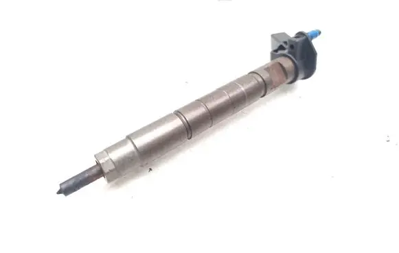 Fuel injector