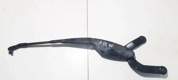 Mercedes-Benz E W211 Front wiper blade arm