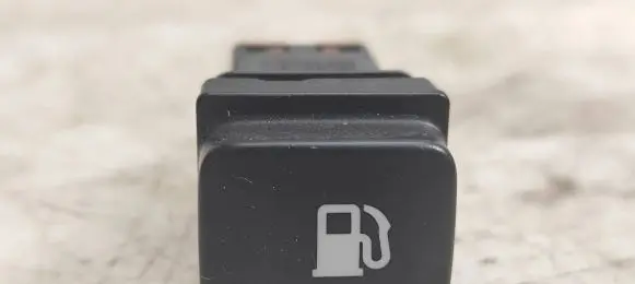 Citroen C4 I Picasso Fuel tank opening switch 96530658XT 0827