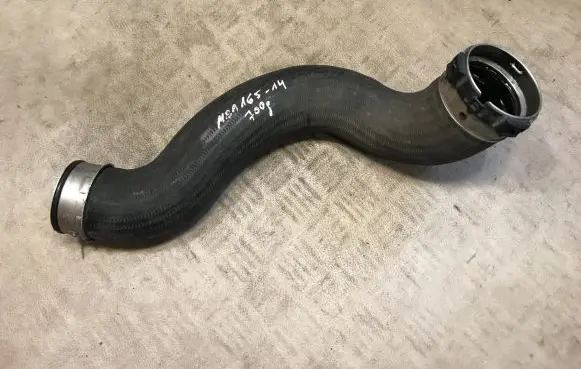 Mercedes-Benz E C207 W207 Intercooler hose/pipe A2045280682