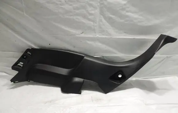 Opel Corsa F (C) pillar trim 39196907