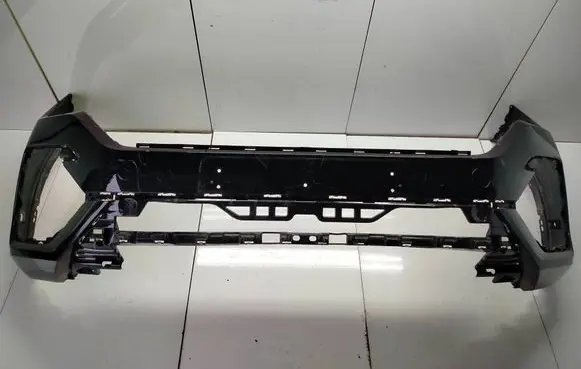 Volkswagen Touareg III Front bumper 760807217BF