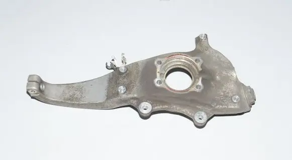 BMW 6 F06 Gran coupe Front wheel hub 6777752 4082762 31214082762