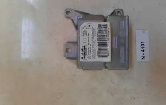Citroen C4 Grand Picasso Airbag control unit/module 9673625180