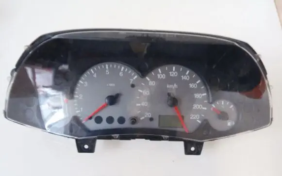 Ford Focus Speedometer (instrument cluster)