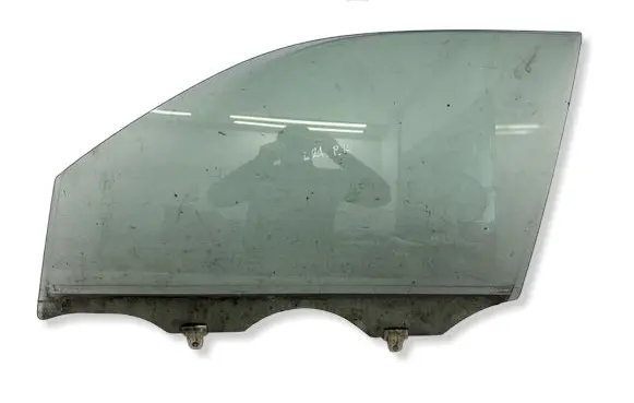 Nissan X-Trail T31 Front door window glass four-door 43R00034 M2H4 AS2
