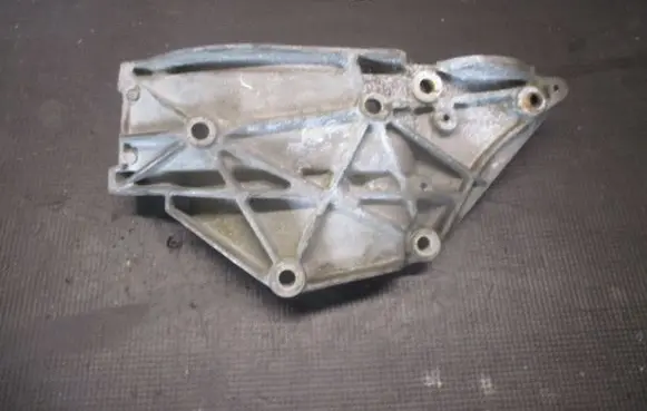 Ford Mondeo MK IV Generator/alternator bracket 9650034280