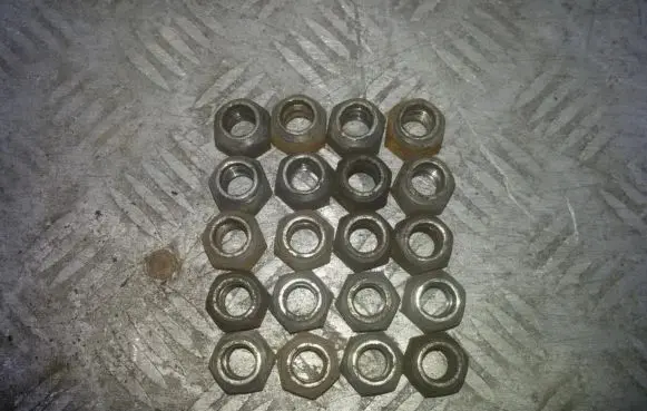Nissan Primera Nuts/bolts 