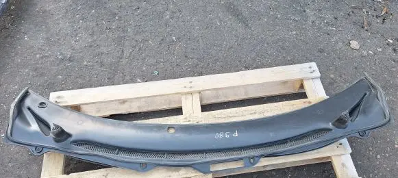 Renault Modus Wiper trim 8200213680