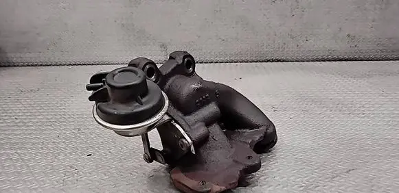 Renault Clio III Engine shut-off valve 