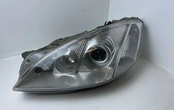 Mercedes-Benz S W221 Headlight/headlamp A2218200761 0301215281