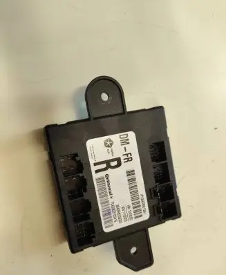Fiat Freemont Door control unit/module 64469S 28405953093 05026612AI
