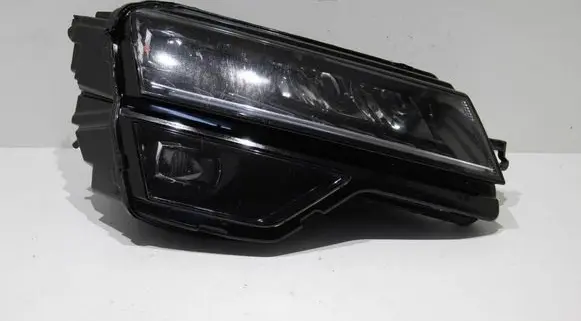 Skoda Karoq Headlight/headlamp 57B941016B 0020517605