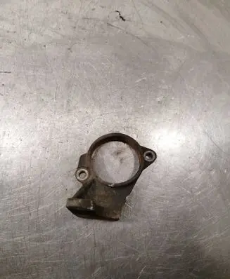 Toyota Avensis T250 Engine mounting bracket 4345705030