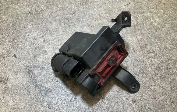 Audi A4 S4 B9 Current control relay 8W0941823F 17112017 180296