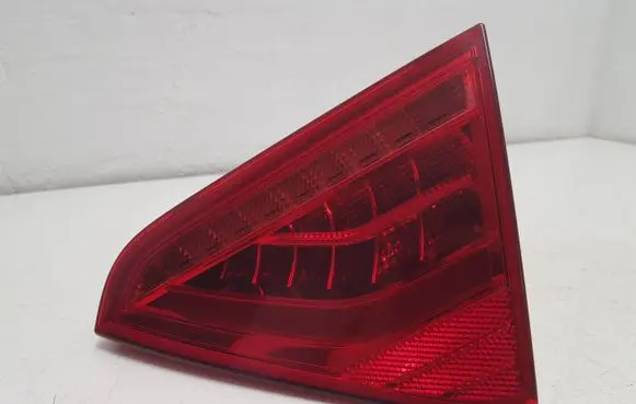 Audi S5 Tailgate rear/tail lights 8T0945094C